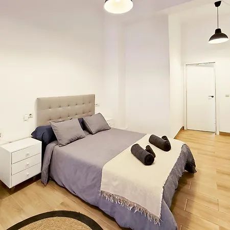 Cozy Ground Floor Валенсия